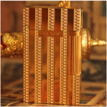 Bật lửa S.T.Dupont gold sọc đứng khắc chữ S.T.Dupont - Mã SP: BLD093